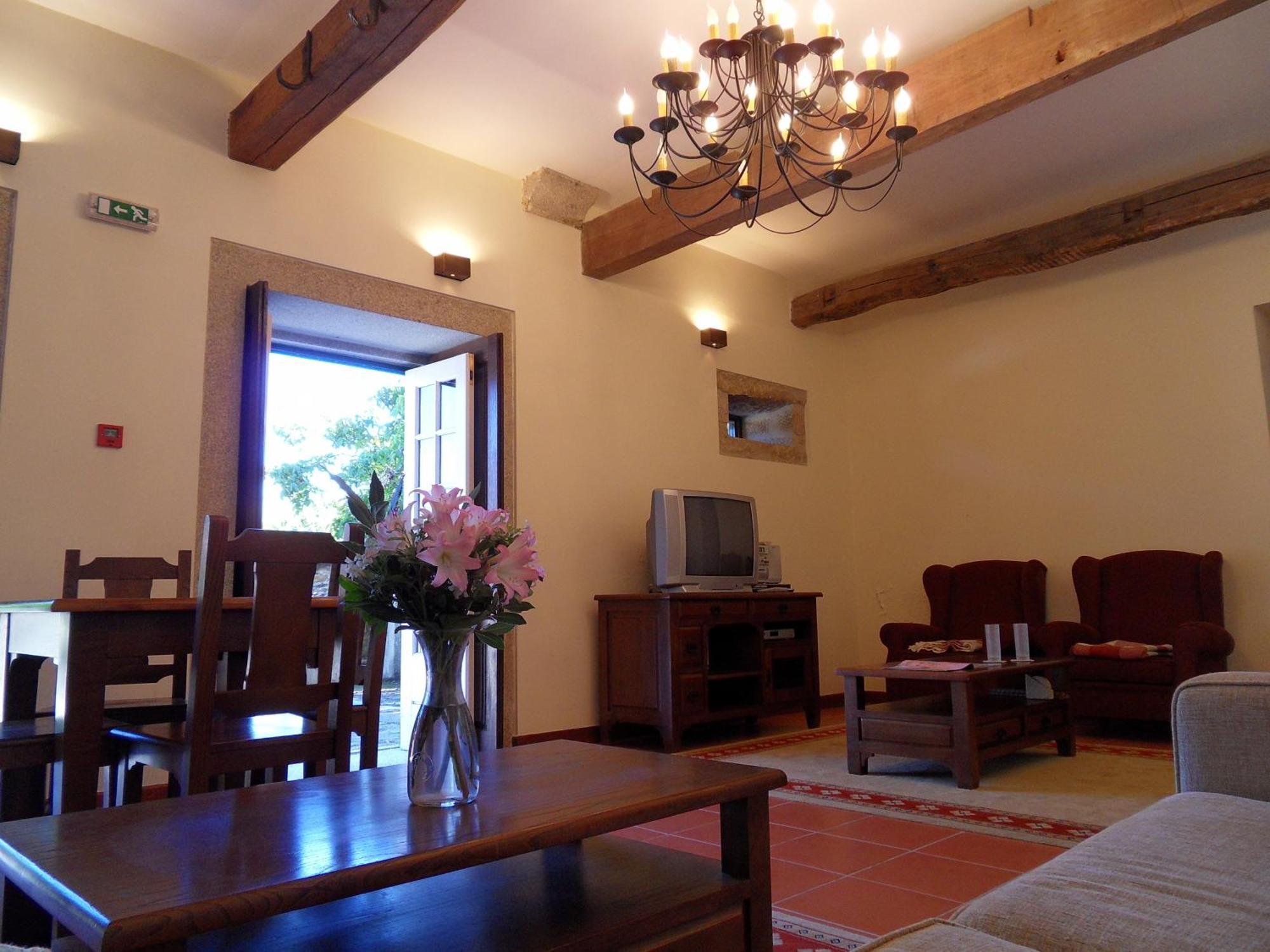 ויאנה דו קסטלו Quinta Do Bento Novo - Casa De Campo - Turismo Rural מראה חיצוני תמונה